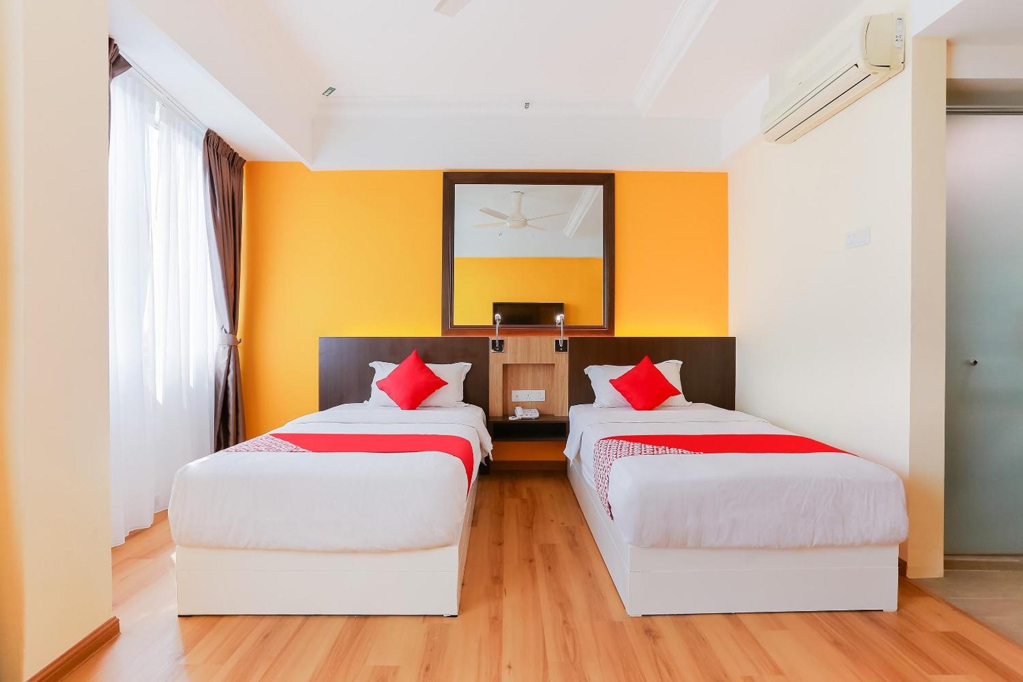 Hotel Super Cowboy Malacca Esterno foto