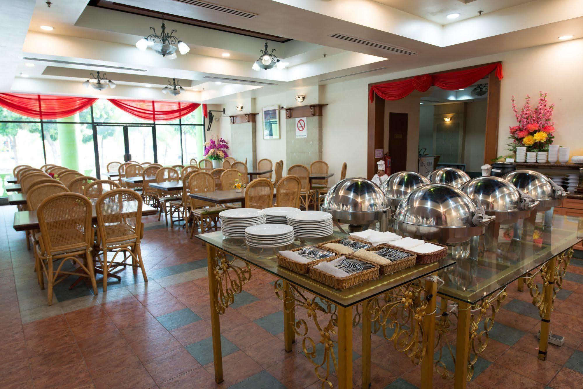 Hotel Super Cowboy Malacca Esterno foto